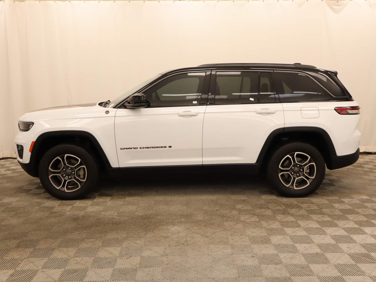 jeep grand cherokee 2022 1C4RJHCG9N8625789 image jeep grand cherokee 2022 1C4RJHCG9N8625789 image